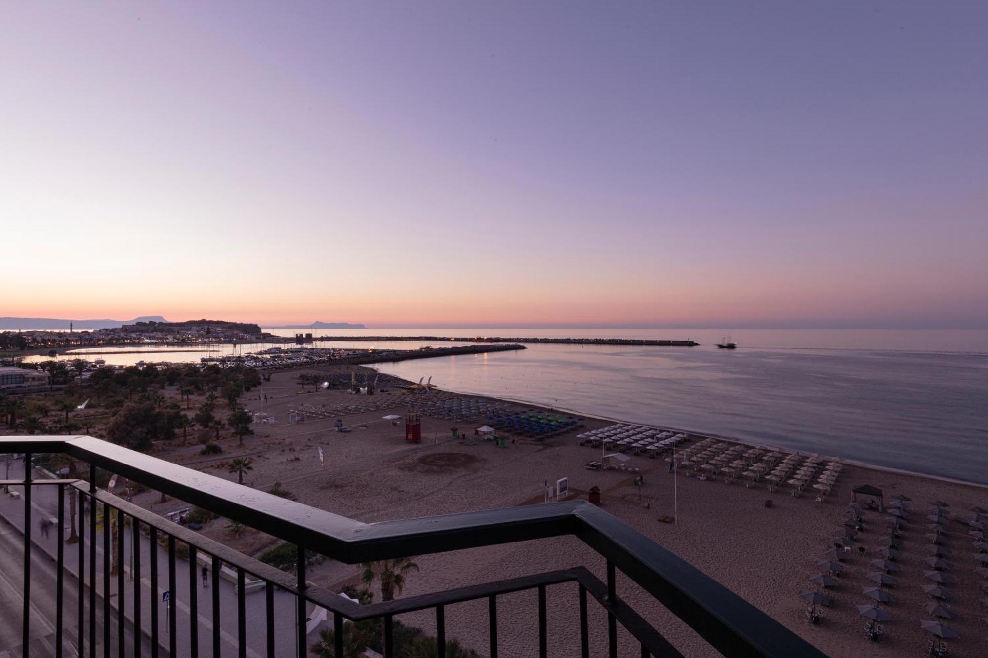 Aquila Porto Rethymno Hotel Bagian luar foto